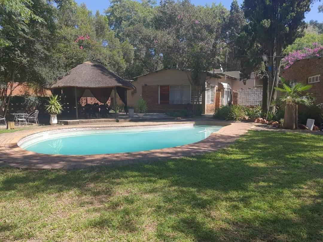 Chalet 6 At Cynthias Country Hartbeespoort Kültér fotó